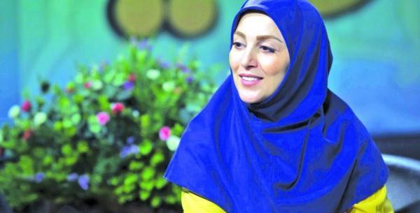 عکس مجری ایرانی ژیلا صادقی در حال شنا
