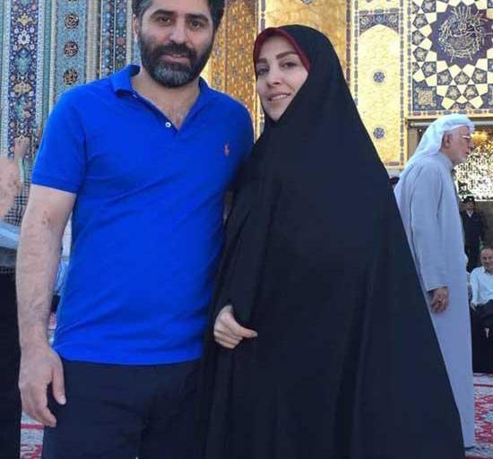 عکس مجری ایرانی ژیلا صادقی در حال شنا