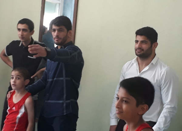 عکس بچگی حسن یزدانی