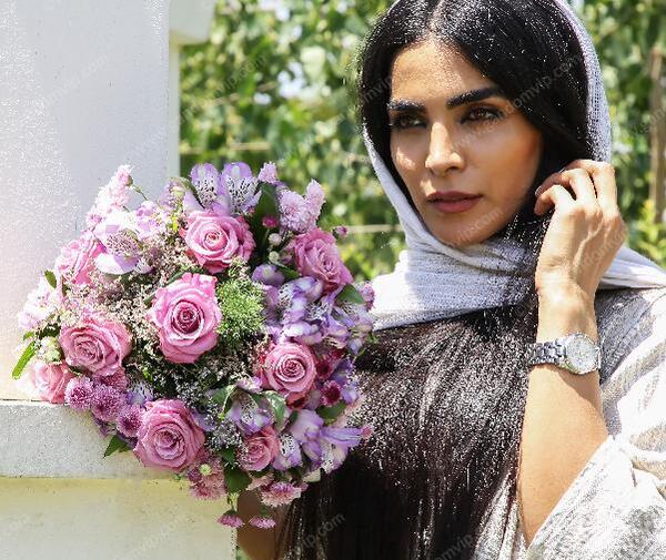 عکس دسته گل یاسی رنگ