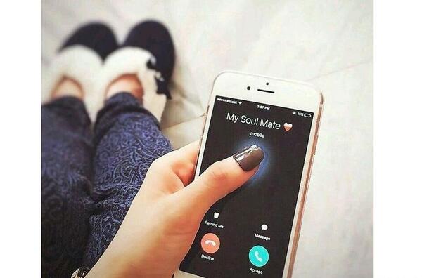 عکس ایده برای اسم عشق در گوشی