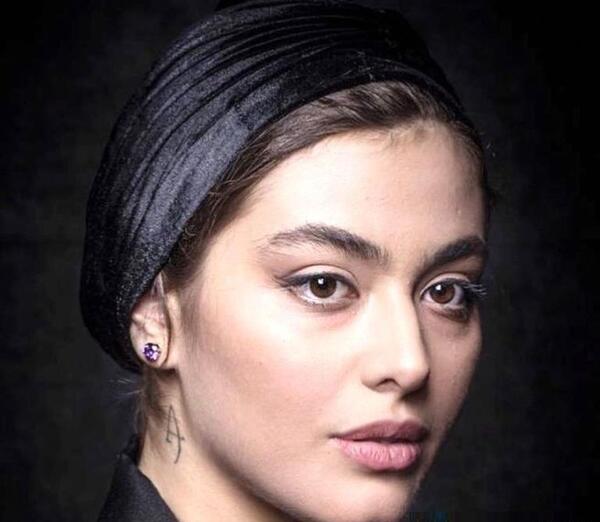 عکس خالکوبی ریحانه پارسا