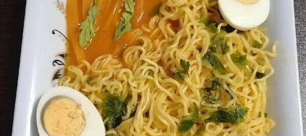 عکس غذای ژاپنی رامن