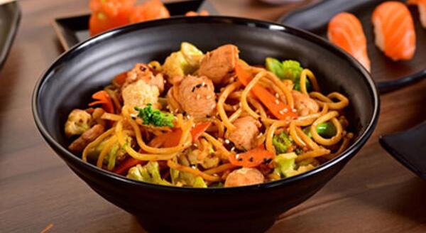 عکس غذای ژاپنی رامن