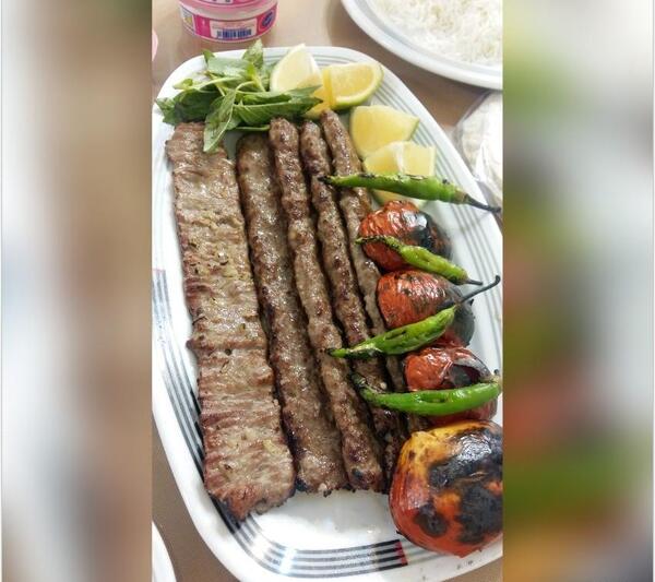 دانلود عکس چلو کباب برگ