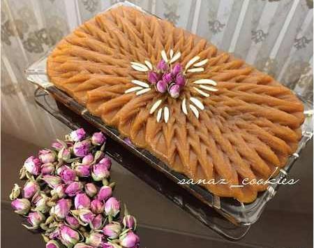 عکس تزیین حلوا با گل محمدی
