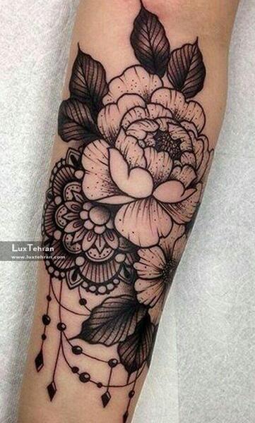 عکس تاتو گل روی دست