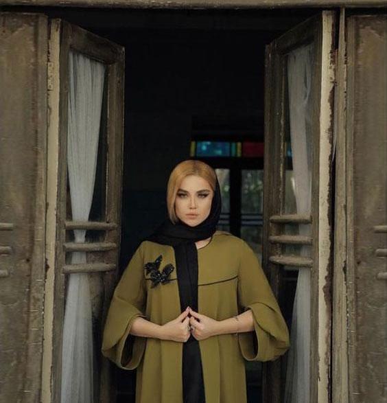 عکس مدل مانتو بلند کرپ حریر