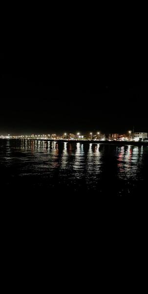 عکس دریا شب بندرعباس