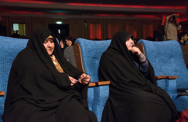 عکس یلدا باکری با همسرش