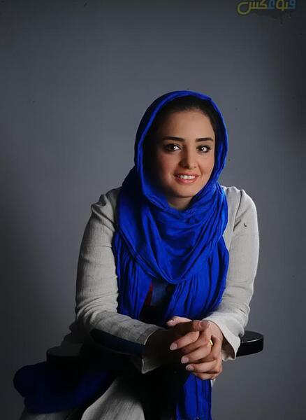 عکس ماه ثنا در ستایش