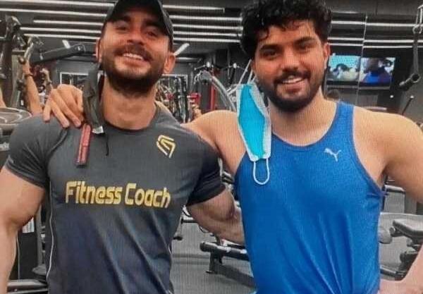 عکس سینا مهراد در باشگاه