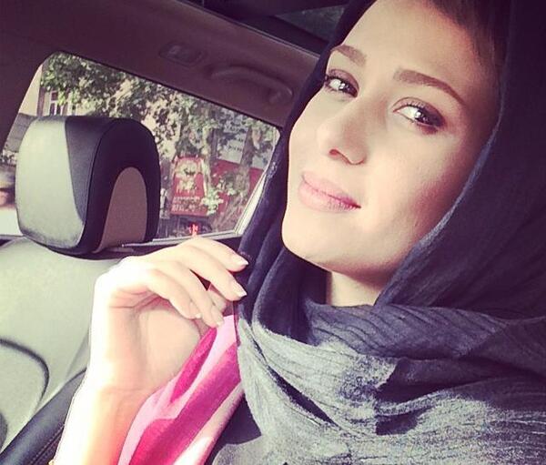 عکس پریناز در رمان ازدواج به سبک کنکوری