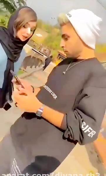 عکس نیکا فلاحی با متین