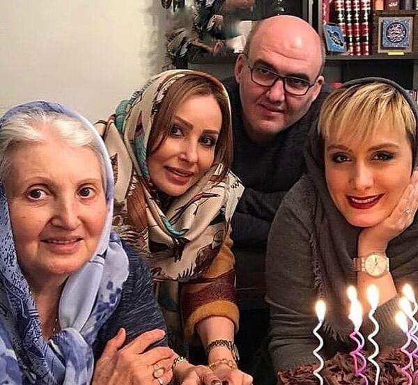 عکس خانواده صمیمی