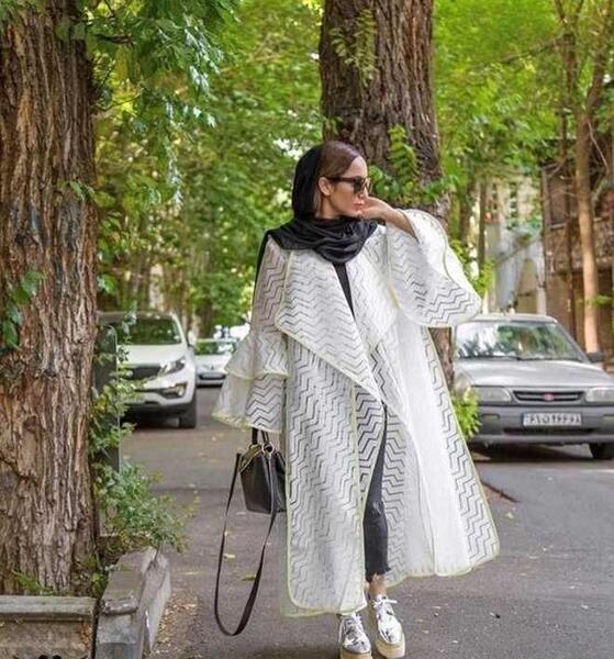 عکس ژست قشنگ دخترونه