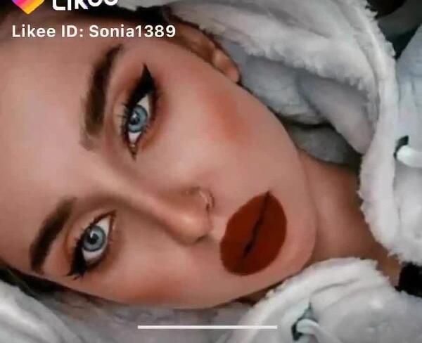عکس زشت نیکا فلاحی