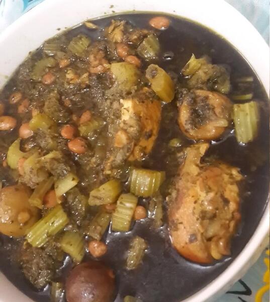 عکس خورشت کرفس با مرغ