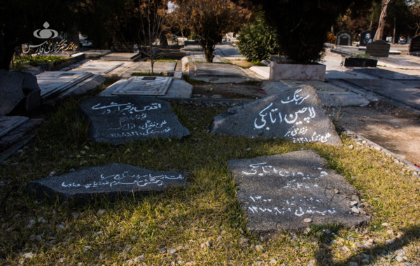 عکس سنگ قبر ثریا بهشتی