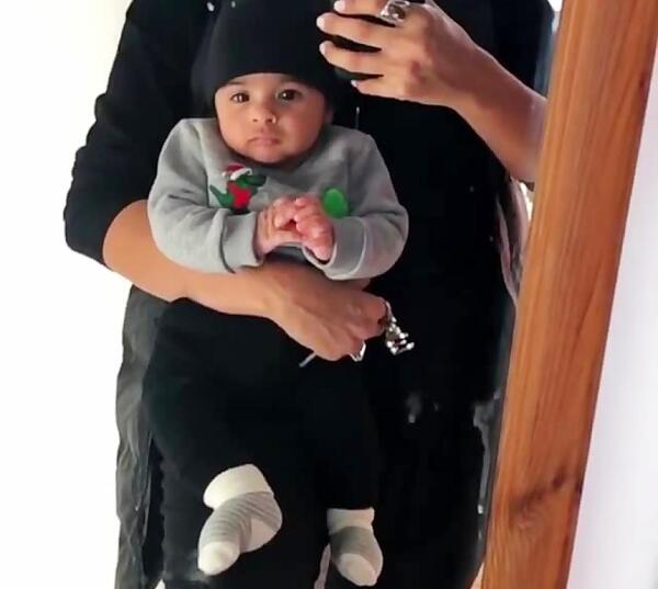 عکس بچه ی سوگند و زخمی