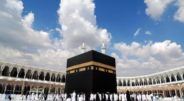 عکس امام زمان کنار کعبه