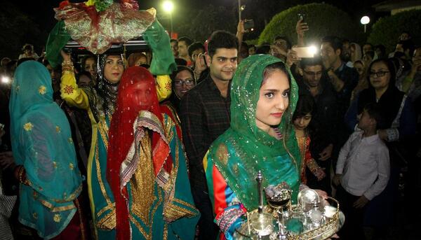 عکس عروس شب حنابندان