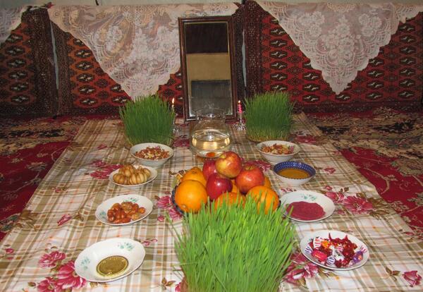 عکس سفره هفت سین روستایی