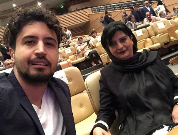 عکس ایسان و همسرش