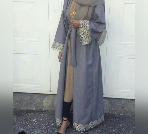 عکس مدل مانتو بلند جلو باز طوسی
