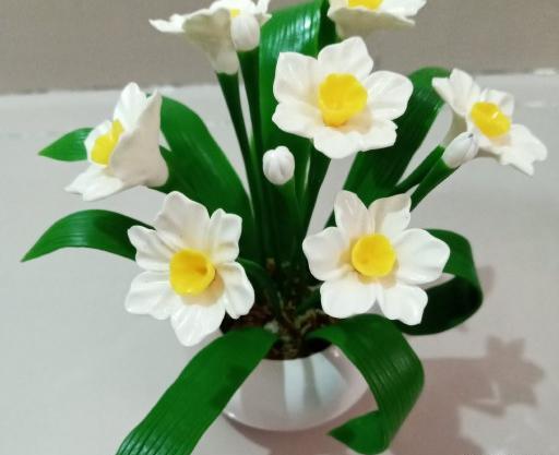 عکس گل نرگس با خمیر چینی
