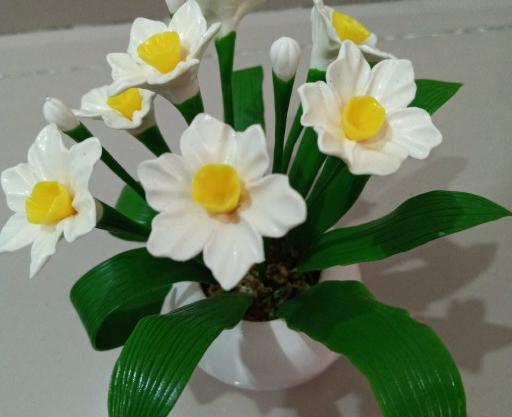 عکس گل نرگس با خمیر چینی