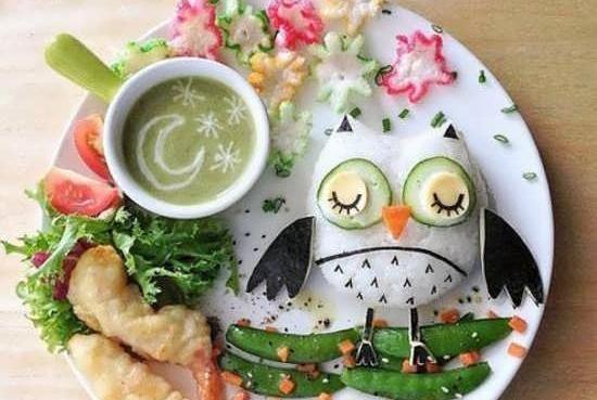 عکس فانتزی غذا خوردن
