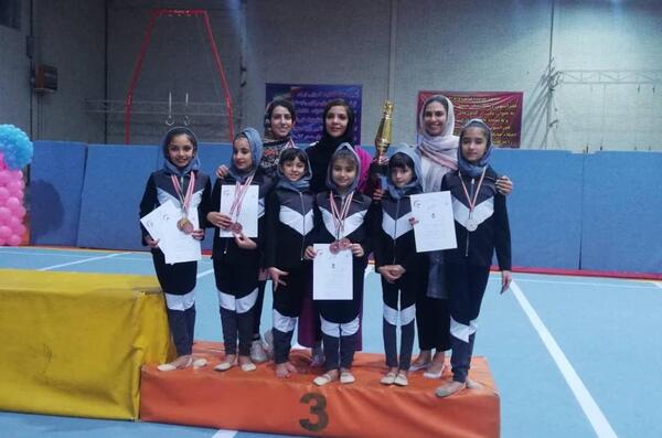 عکس ثریا صادقی