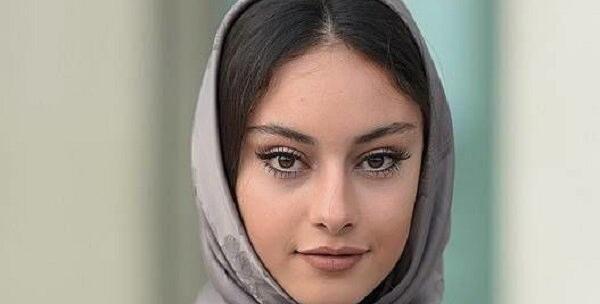 عکس پرتره ترلان پروانه