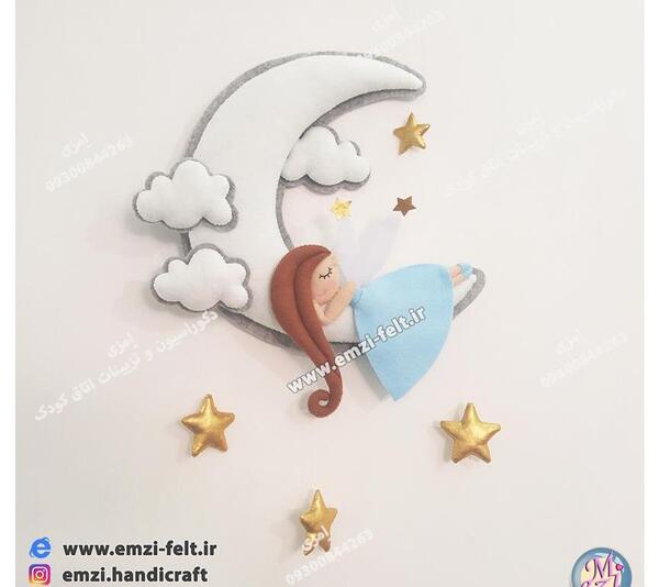 عکس فرشته روی ماه
