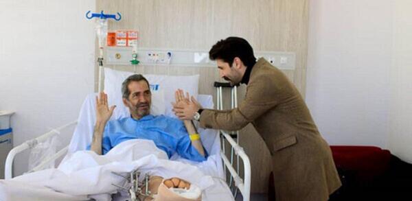 عکس حمید هیراد در بستر بیماری