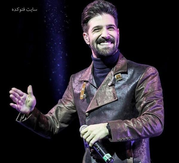 عکس حمید هیراد در بستر بیماری
