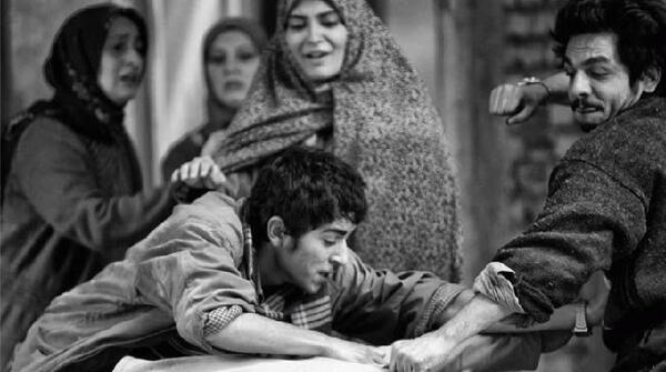 عکس امیر در فیلم وضعیت سفید