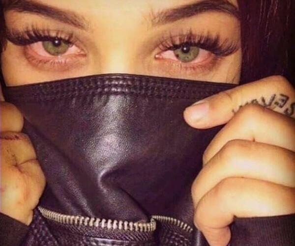 عکس عاشقانه پروفایل دست