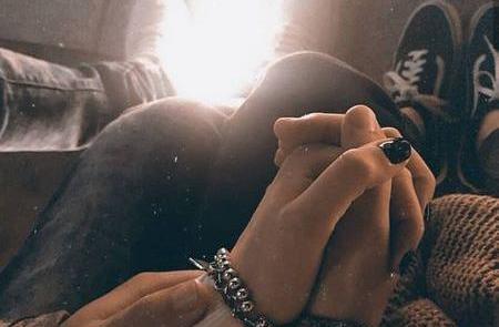 عکس عاشقانه پروفایل دست