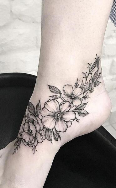 عکس تاتو روی پا