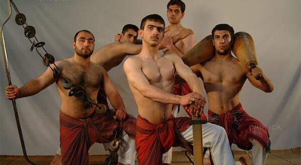 عکسهای صادق تیرافکن