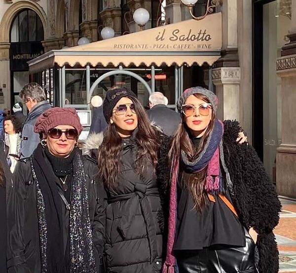 عکس خواهر های لیلا بلوکات