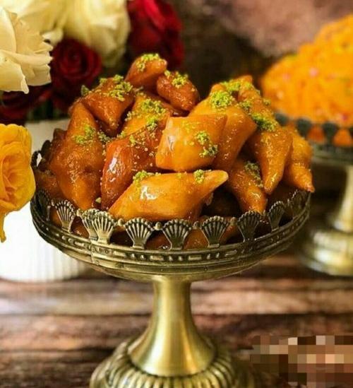 عکس گوش فیل خانگی