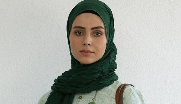 عکس رقیه شادخواه