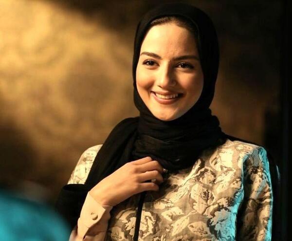 عکس راضیه درسریال آقازاده