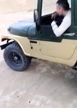 عکس ماشین صحرا
