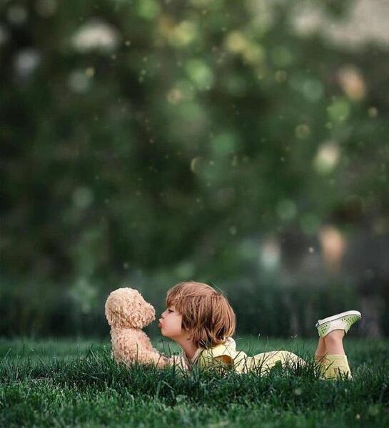 عکس تصویر زمینه بچه گانه