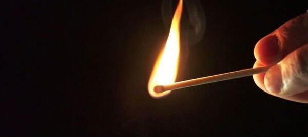 عکس آتش کبریت