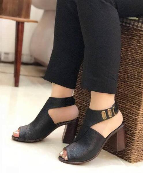 عکس کفش زنان شیک